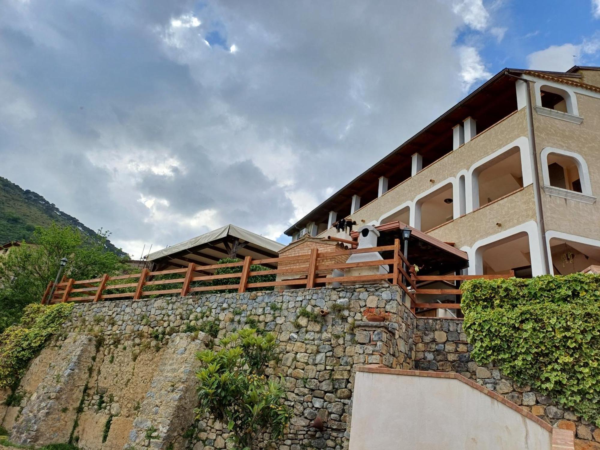 Country House B&B Antica Dimora Del Sole Camerota Exterior photo